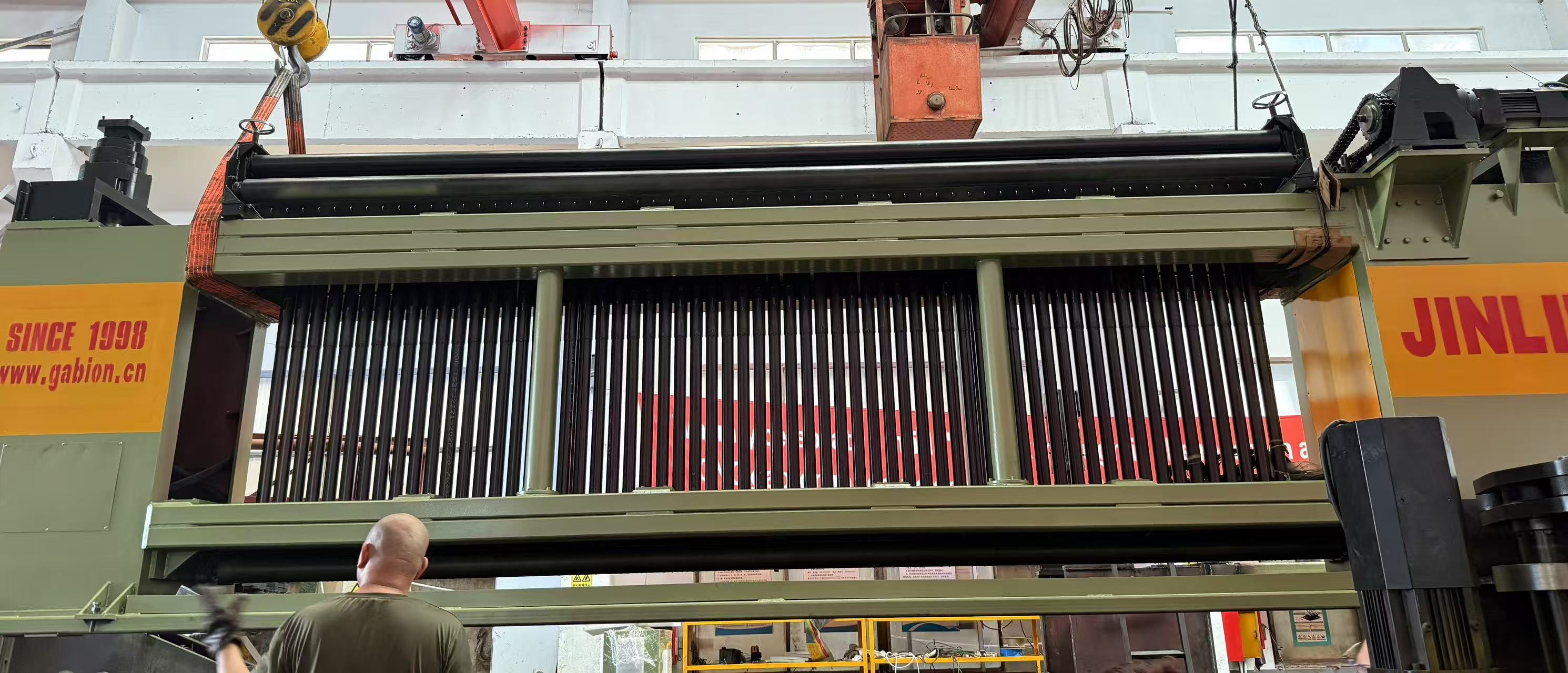 Últimos blogs da empresa sobre O Papel da Máquina de Gabião na Redução de Custos de Manutenção e Melhoria da Rentabilidade da Fábrica