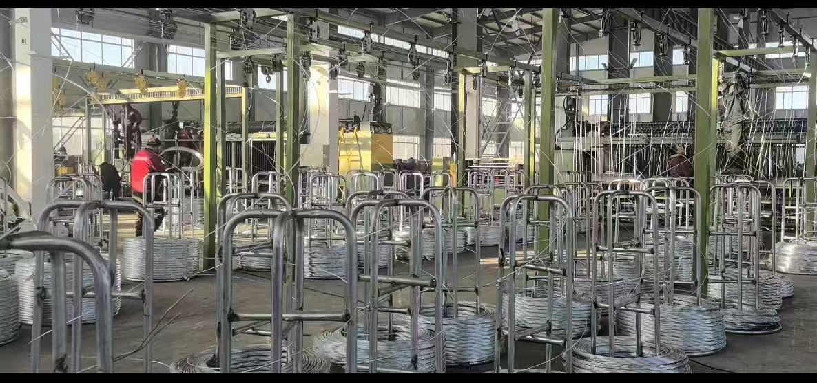 Últimos blogs da empresa sobre Fabricante de Gabion amplia a produção após a adoção da tecnologia CNC da JINLIDA