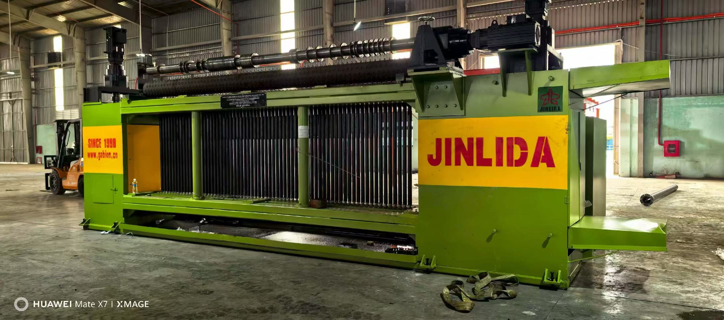 Últimos blogs da empresa sobre Guia de Compra de Máquina de Malha de Gabião CNC (Edição 2026) | Fatores Chave Antes de Comprar uma Máquina de Gabião