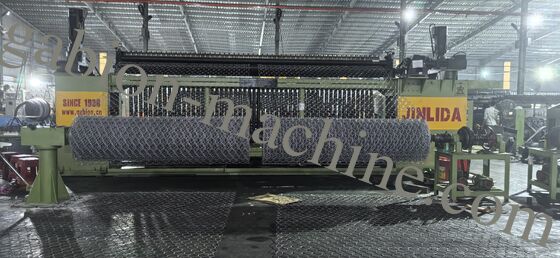 Comprar Máquina de fabricação de malha de Gabião CNC de precisão para produção de malha uniforme de Gabião fabricação em linha