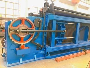 comprar Fio automático sextavado hidráulico Mesh Weaving Machine fabricação em linha