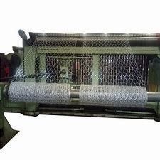 comprar O PVC da largura da gaiola 4300mm da agricultura revestiu a máquina da caixa de Gabion fabricação em linha
