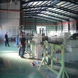 comprar Máquina de revestimento galvanizada do fio do PVC fabricação em linha